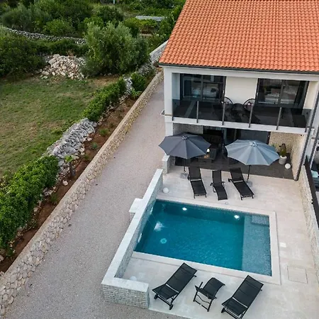 Villa More *
