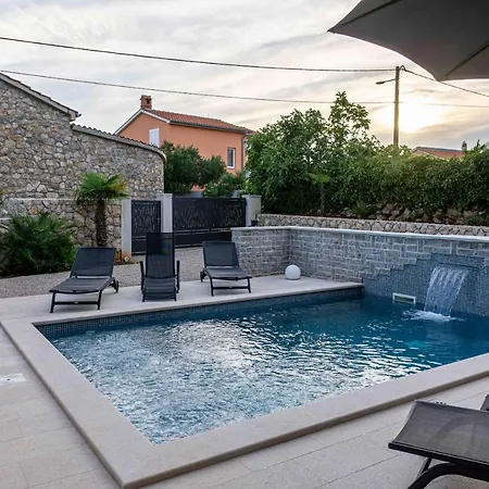 빌라 Villa More Brzac
