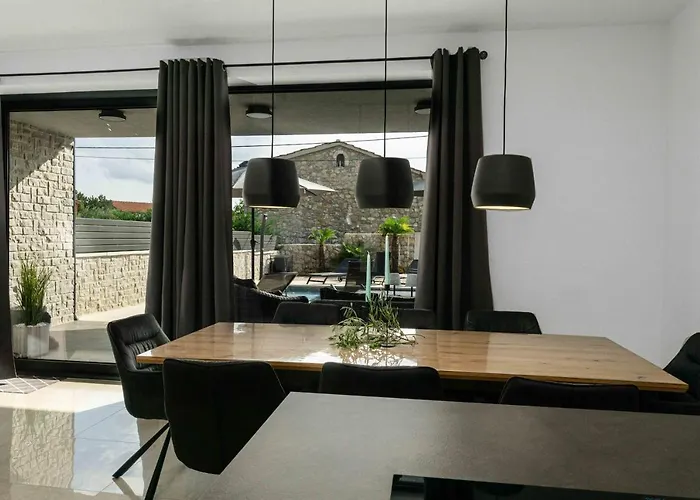 Villa More Villa Brzac