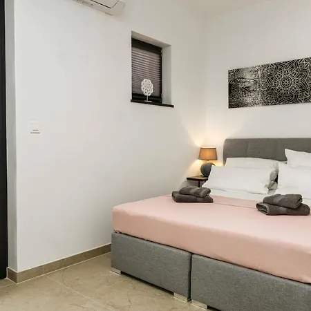 Villa More *