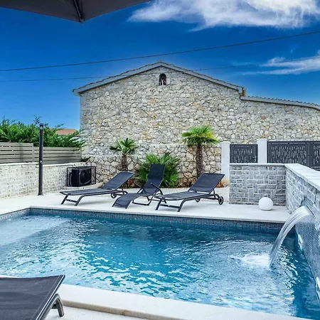 Villa More * Brzac