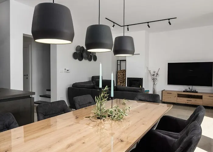 Villa More Villa Brzac